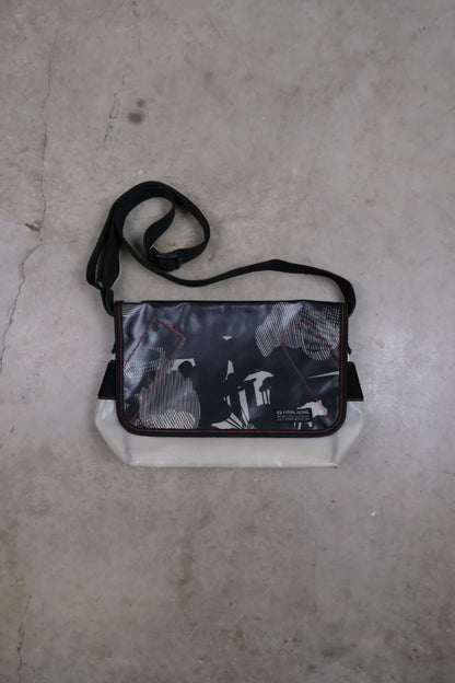 Final Home Waterproof Messenger Bag