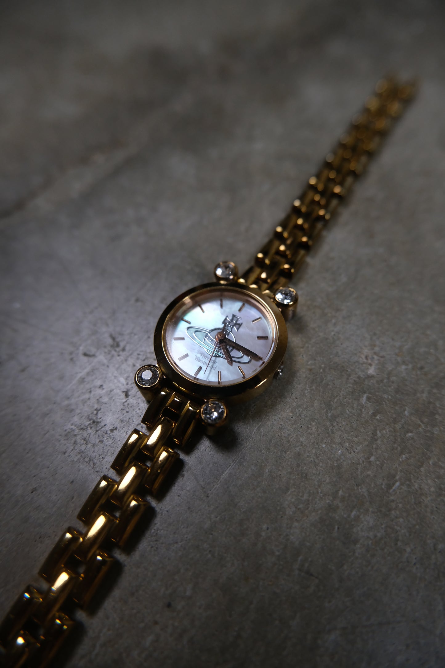 Vivienne Westwood Classic Gold Link Watch